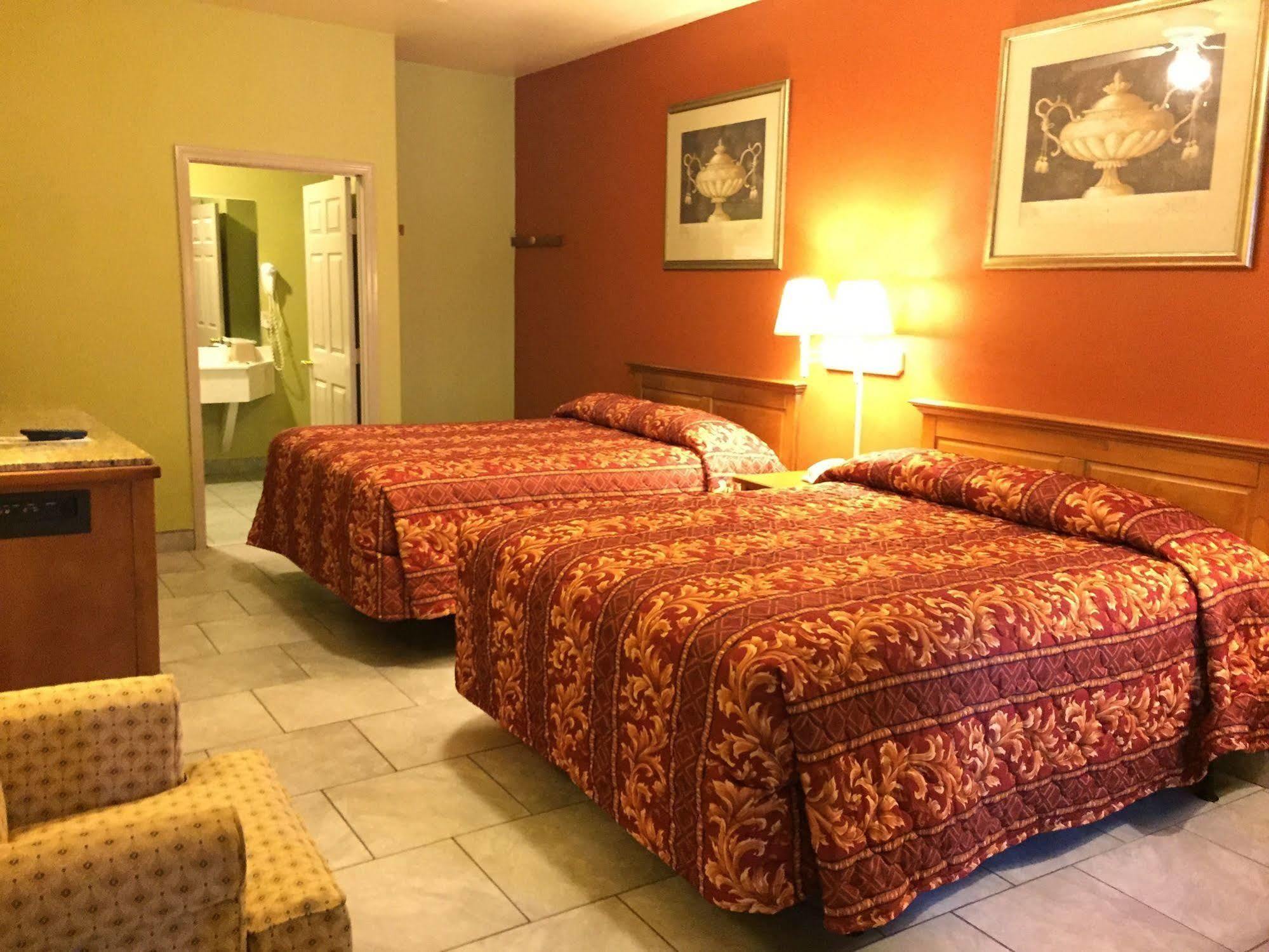 Boca Chica Inn And Suites ブラウンズビル エクステリア 写真